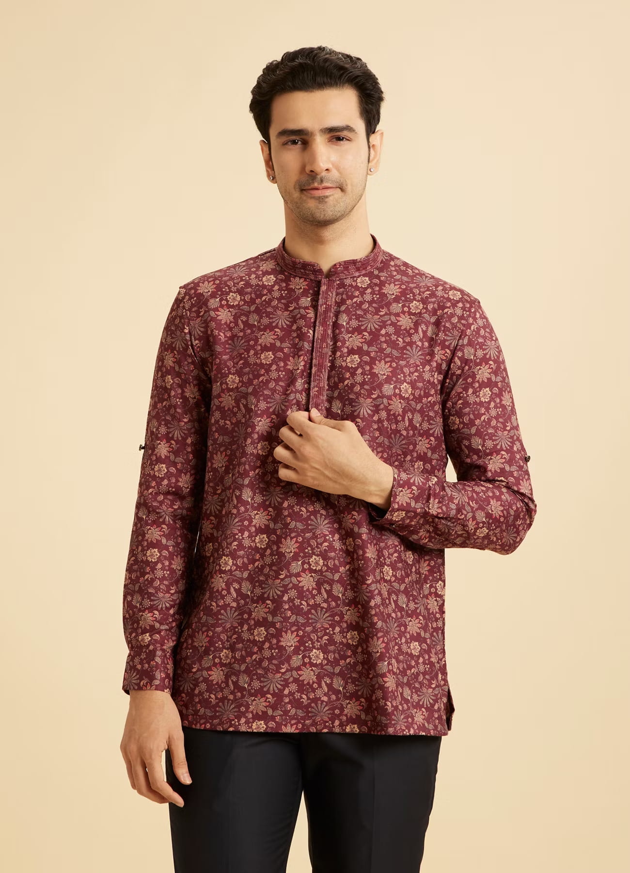 Men's maroon short kurta in blended viscose fabric with intricate floral prints and mandarin collar